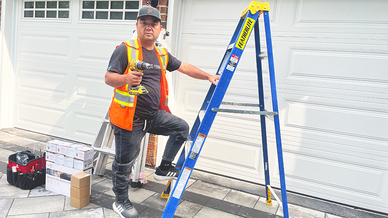 https://torontohometech.com/wp-content/uploads/2024/10/IMG_6911.jpg